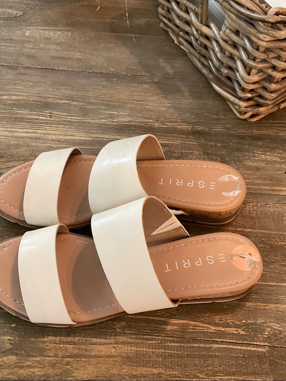Esprit Cream Double-Band Slide Sandals
